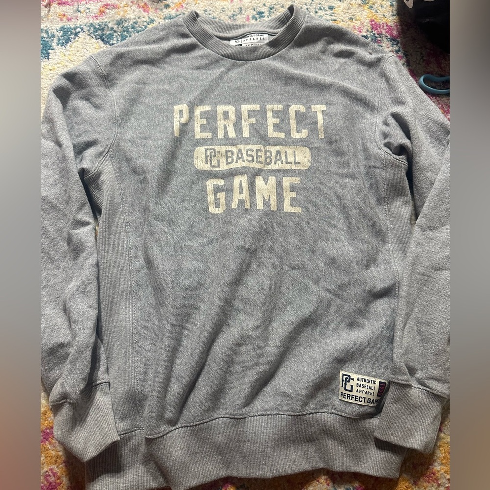 Perfect Game Apparel Sweatshirt MEDIUM